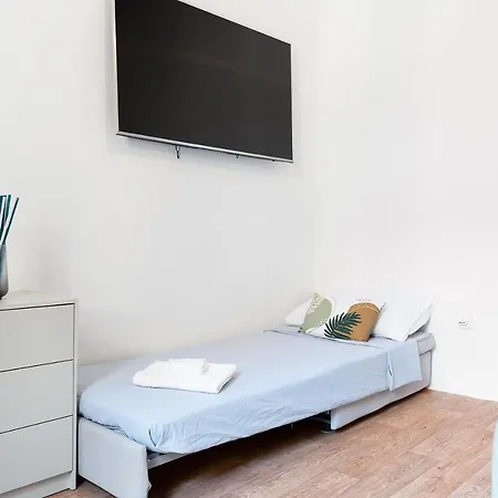 Navigli Charming Flat דירה *