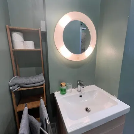 Troom29 Modern And Functional Fully Equipped Mini In Nolo Milan