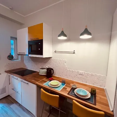 Apartment Troom29 Modern And Functional Fully Equipped Mini In Nolo