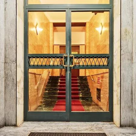 Apartament Cenisio 2 Elyon *