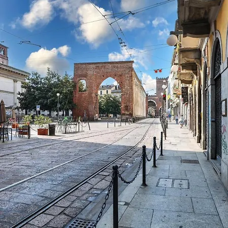Primopiano - Colonne 18 Appartamento Milano
