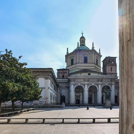 Appartamento Primopiano - Colonne 18 Milano