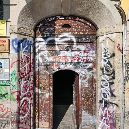 Appartamento Primopiano - Colonne 18 *