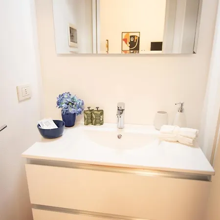 Apartment Ihost Studio - Fogazzaro 8 *