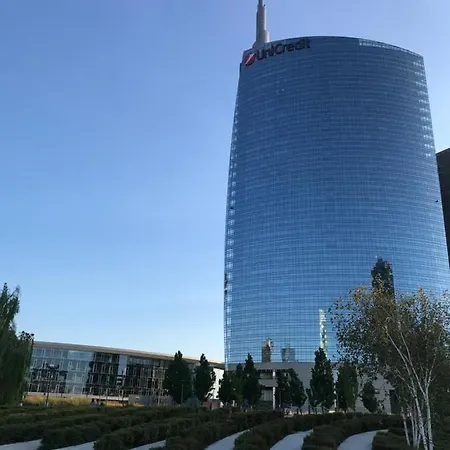 Central/garibaldi Luxurious Two-room Apartment. * Милан
