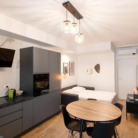 The Basement Tatil Evi *