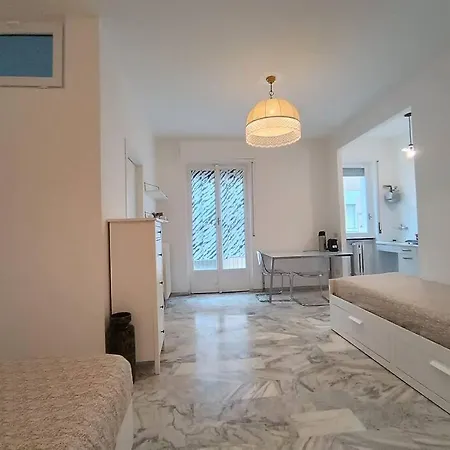 Daire Appartamentino Nel Cuore Di Nolo *