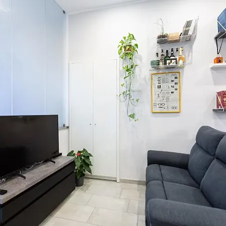 Apartament The Nest Of Navigli District Mediolan