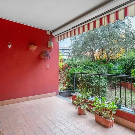 Bg23 Exclusive House - Garden - Elegant - Wifi Apartment