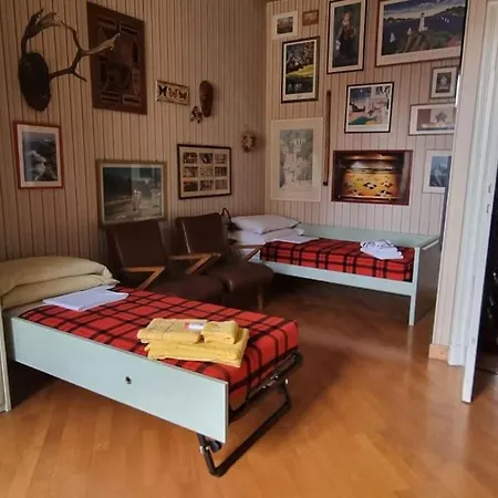 Uncle's House, 150 Mq Only Two Stops From Duomo