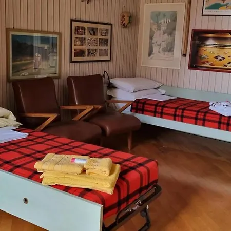 Uncle's House, 150 Mq Only Two Stops From Duomo * Milaan