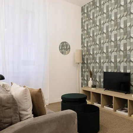 Easylife - Oasi Di Stile A 10min Dal Duomo Appartement