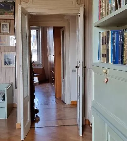 Uncle's House, 150 Mq Only Two Stops From Duomo