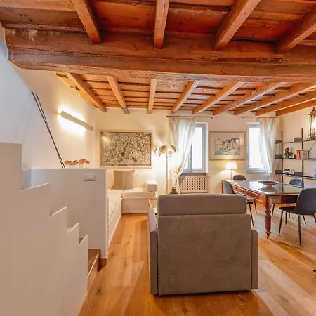 Royal - Castello Milano