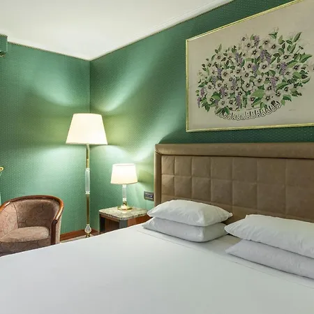 Ξενοδοχείο Doria Grand 4*