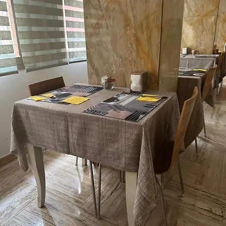 Citta Studi Hotel 3*