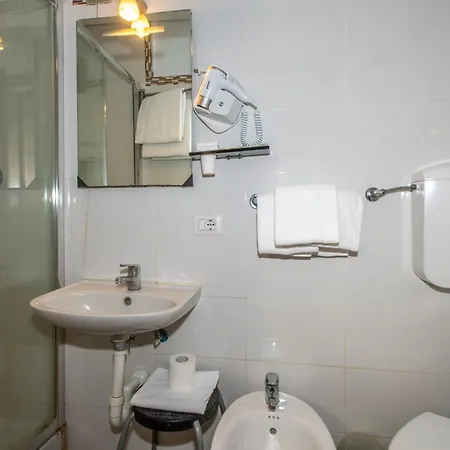 Piola Hotell