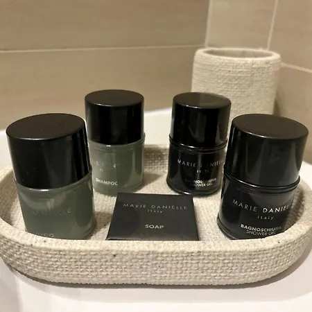 Fifty Eight Center アパート