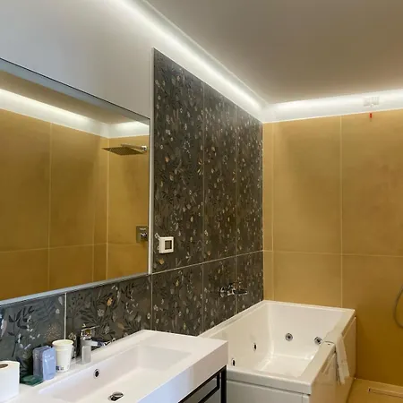 Oasi Village Hotell 3*