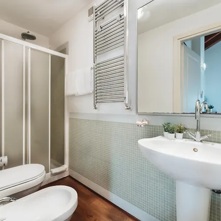 Charming Brera - Madonnina Apartment *