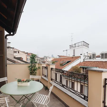 Charming Brera - Madonnina Apartment *