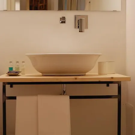 Gasthof Isola Libera Mailand