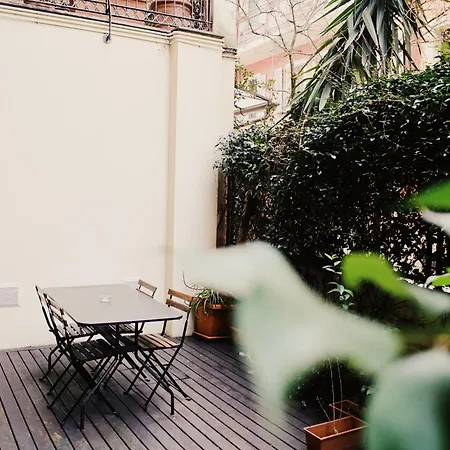 Gioire - Duomo 4 Metro Stops - Near Olympic Village Апартаменты Милан