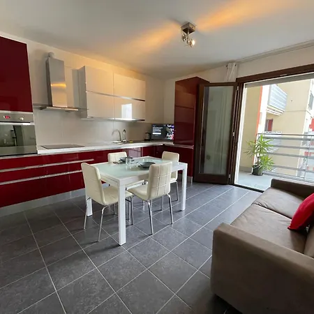 Hospitamicomfort A 15 Minuti Dal Duomo Di Appartement