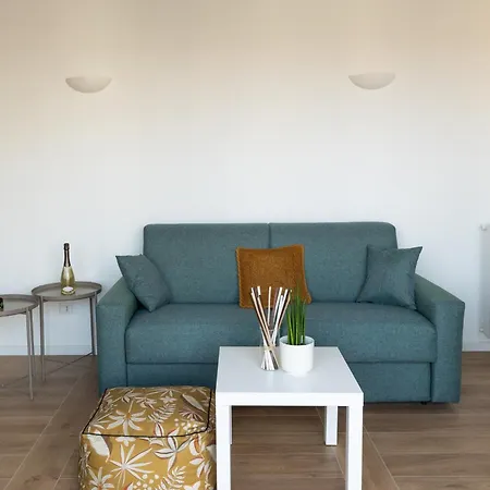 Nuovo E Luminoso - Zona Apartamento Milán