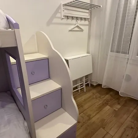 Bunk Bed - 4 Gasthuis Milaan