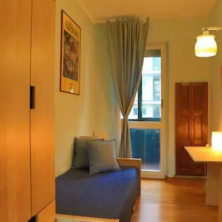 Romantico Attico Con Terrazzo In Centro アパート *