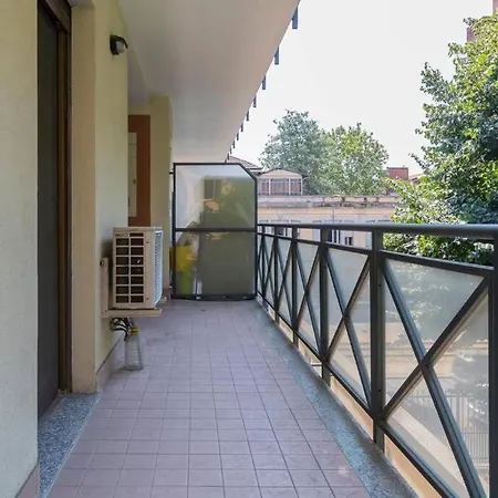 Apartamento Elegante A 500 Mt Da M4 Con Wifi E Ac *