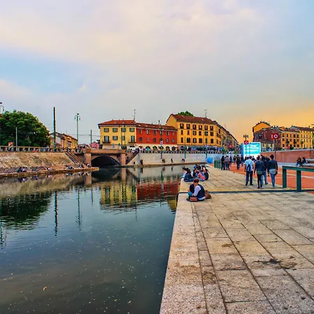 Creative Cozy Loft Navigli Tortona For Family * Μιλάνο