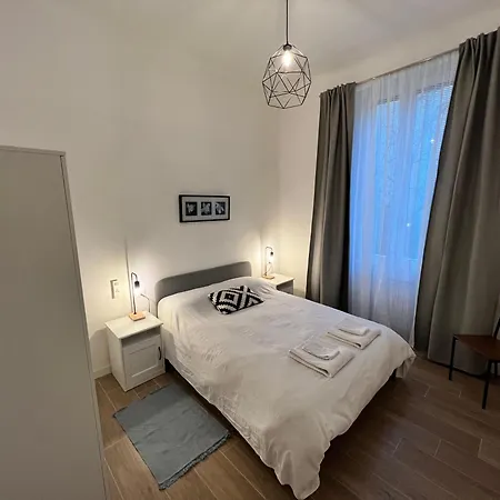 Spacious 3 Bedroom Апартаменты *