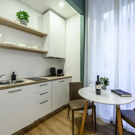 Apartamento Duomo-brera Luxury Studio - Wifi & Amenities *
