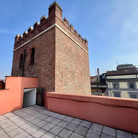 Big Historical Colonne Daire Milano