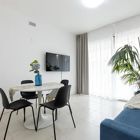 Apartment Beplace In Chinatown