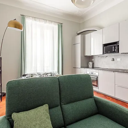 Apartment Bazzini Modern One Bedroom Milan