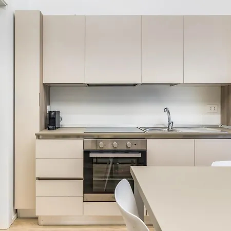 Apartment Via Tadino- Centrale 2pax Wi-fi Milan