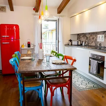 Canonica Attic Apartment *