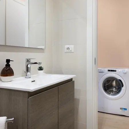 Free Parking - Modern House 10 Min To Duomo - Maciachini M3 *