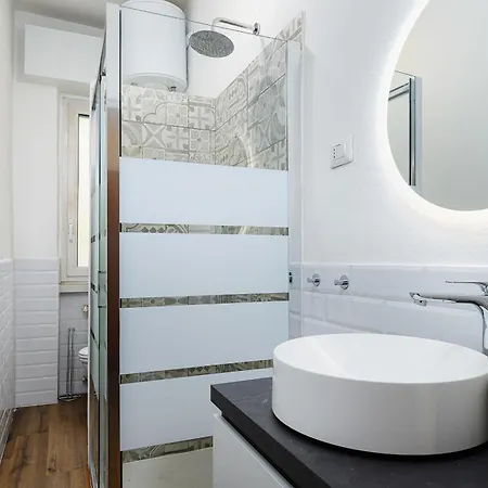 Apartment Sebino 8 - Monolocale Cool *