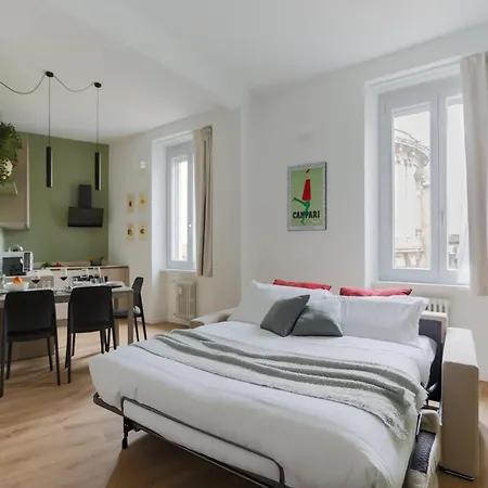 The Rent - Spacious And Renovated Two-bedroom Downtown Appartamento