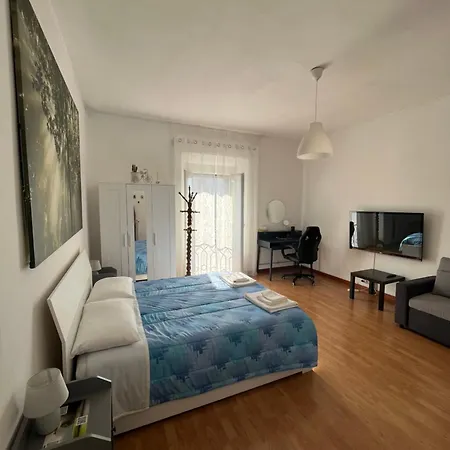 Molis's House Guest house Milan