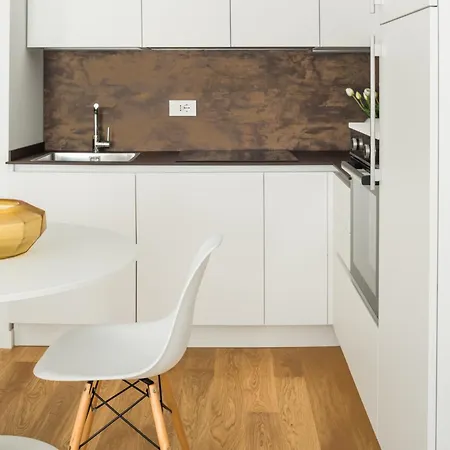 San Babila Design R&r Mediolan