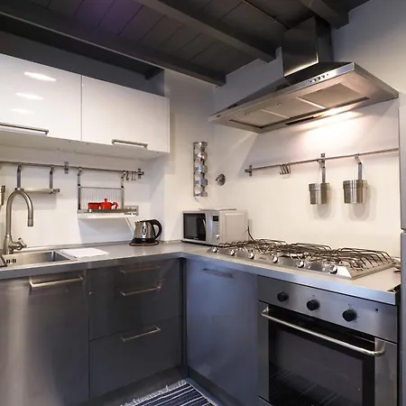 Primopiano - San Rocco Apartment