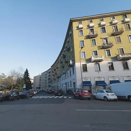 Iconic House Navigli - Bilocale Moderno Ed Elegante Apartment *