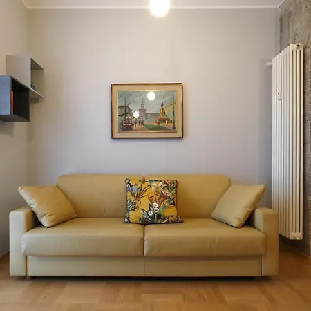 Luminoso Con Terrazzo Forlanini Linate מילאנו