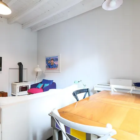A Nest For Design Lovers In Navigli Apartment