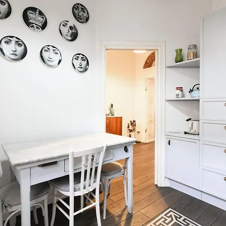 Apartment A Nest For Design Lovers In Navigli